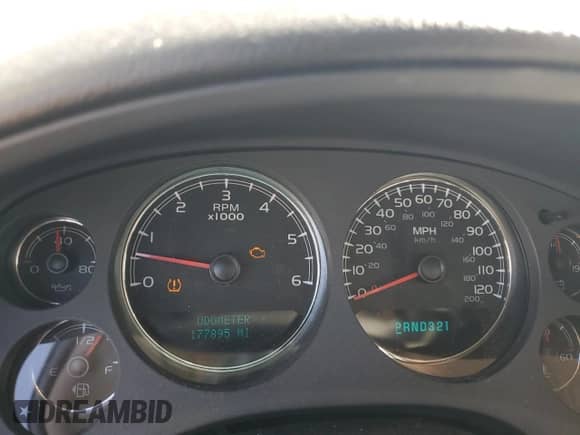 2007 Chevrolet Suburban LTZ with VIN 1GNFC16017R400130, listed as a Copart auction lot 91052515 with 177,895 mi miles and Salvage title. Bid and sale history available at DreamBid. Image 9.