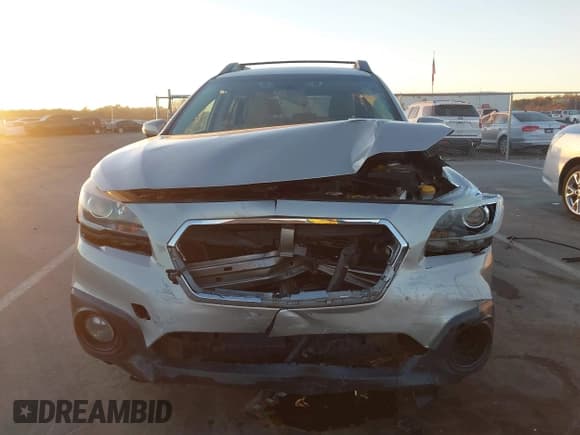 ✅ 2016 Subaru Outback Limited • VIN: 4S4BSENC7G3360101 • Lot: 43722557. Wystawiony na IAAI z przebiegiem 214 983 mil. Bezpłatny archiwum sprzedaży aukcyjnych z USA i szczegółowy raport historii pojazdu na DreamBid. Zdjęcie 12.