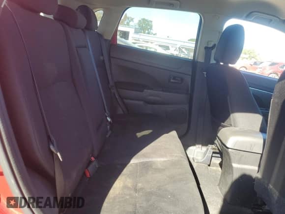 2014 Mitsubishi Outlander ES z VIN 4A4AP3AU5EE031914, wystawiony jako Copart lot #89510075 z przebiegiem 194 151 mil mil oraz Czysty tytuł • Clean title. Historia ofert i sprzedaży dostępna na DreamBid. Obrazek 11.