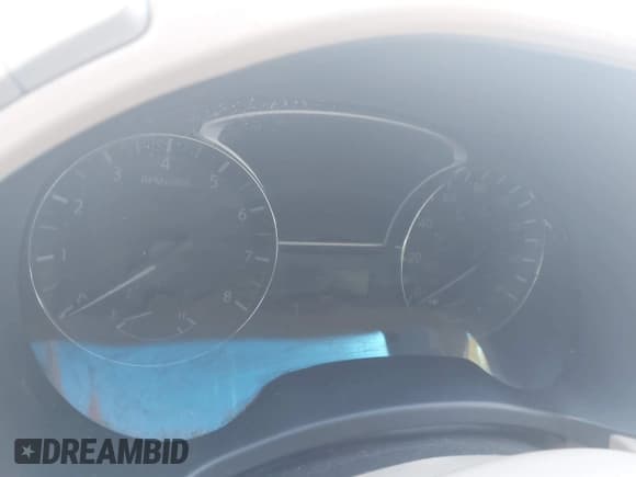 ✅ 2015 Nissan Pathfinder Platinum • VIN: 5N1AR2MM0FC710098 • Lot: 43346037. Listed on IAAI with 11 mi. Free auction sales archive from the USA and detailed vehicle history report at DreamBid. Image 14.