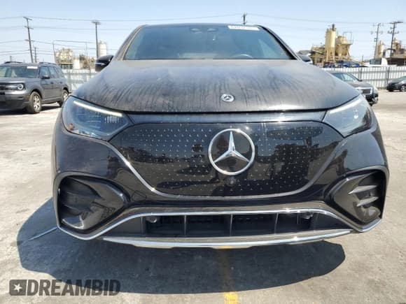 ✅ 2023 Mercedes-Benz EQE 350+ • VIN: 4JGGM2BB6PA015602 • Lot: 62032345. Wystawiony na Copart z przebiegiem 8 592 mil. Bezpłatny archiwum sprzedaży aukcyjnych z USA i szczegółowy raport historii pojazdu na DreamBid. Zdjęcie 5.