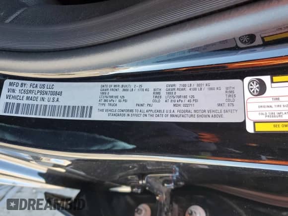 2025 Ram 1500 Rebel z VIN 1C6SRFLP9SN700848, wystawiony jako Copart lot #61832115 z przebiegiem Nie podano mil oraz Szkoda całkowita • Salvage title. Historia ofert i sprzedaży dostępna na DreamBid. Obrazek 12.