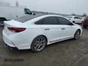 ✅ 2019 Hyundai Sonata Limited • VIN: 5NPE34AB2KH800146 • Lot: 42760223. Listed on Copart with 28,939 mi. Free auction sales archive from the USA and detailed vehicle history report at DreamBid. Image 3.