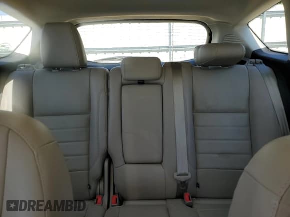 ✅ 2016 Ford C-Max SEL • VIN: 1FADP5BU0GL107364 • Лот: 69975055. Опубликован ранее на Copart с пробегом 51 730 миль. Бесплатный доступ к архиву аукционных продаж из США и подробный отчёт об истории автомобиля на DreamBid. Изображение 10.