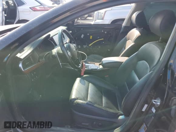 ✅ 2017 Kia Cadenza Premium • VIN: KNALC4J12H5090489 • Lot: 69337834. Wystawiony na Copart z przebiegiem 87 111 mil. Bezpłatny archiwum sprzedaży aukcyjnych z USA i szczegółowy raport historii pojazdu na DreamBid. Zdjęcie 7.