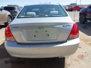 ✅ 2004 Hyundai Elantra GLS • VIN: KMHDN46D04U713981 • Lot: 41683862. Wystawiony na IAAI z przebiegiem 160 068 mil. Bezpłatny archiwum sprzedaży aukcyjnych z USA i szczegółowy raport historii pojazdu na DreamBid. Zdjęcie 16.