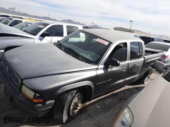 ✅ 2002 Dodge Dakota Sport • VIN: 1B7HG38N32S687496 • Lot: 88584635. Wystawiony na Copart z przebiegiem Nie podano. Bezpłatny archiwum sprzedaży aukcyjnych z USA i szczegółowy raport historii pojazdu na DreamBid. Zdjęcie 1.