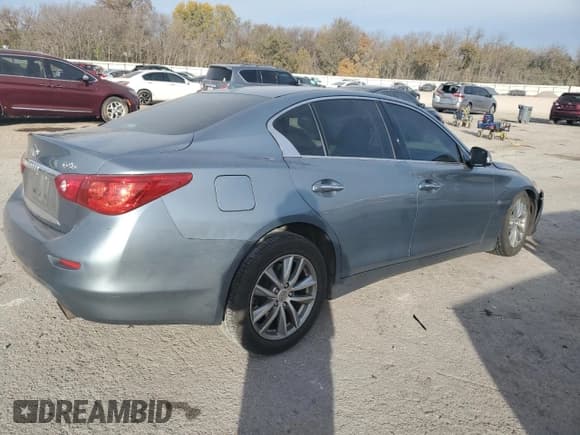 ✅ 2015 Infiniti Q50 Premium • VIN: JN1BV7AP4FM357426 • Лот: 93588055. Опубликован ранее на Copart с пробегом 185 042 миль. Бесплатный доступ к архиву аукционных продаж из США и подробный отчёт об истории автомобиля на DreamBid. Изображение 3.