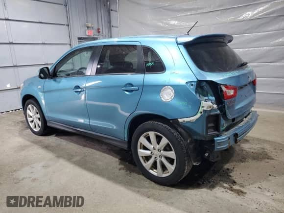2013 Mitsubishi Outlander ES with VIN 4A4AR3AU3DE009936, listed as a Copart auction lot 58925395 with 152,317 mi miles and Salvage title. Bid and sale history available at DreamBid. Image 2.