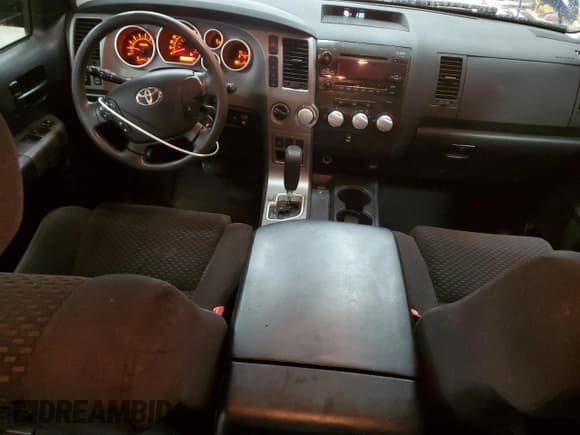 ✅ 2012 Toyota Tundra • VIN: 5TFDY5F16CX240396 • Lot: 52050995. Wystawiony na Copart z przebiegiem 170 824 mil. Bezpłatny archiwum sprzedaży aukcyjnych z USA i szczegółowy raport historii pojazdu na DreamBid. Zdjęcie 8.