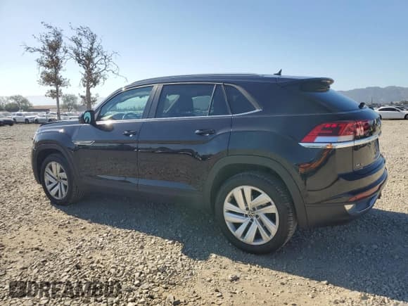 ✅ 2020 Volkswagen Atlas SE • VIN: 1V21E2CA5LC210486 • Лот: 90929395. Опубликован ранее на Copart с пробегом 14 643 миль. Бесплатный доступ к архиву аукционных продаж из США и подробный отчёт об истории автомобиля на DreamBid. Изображение 2.