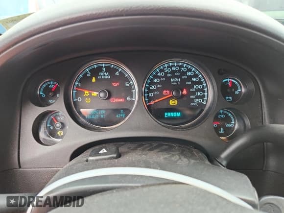 ✅ 2013 Chevrolet Suburban LTZ • VIN: 1GNSKKE74DR121174 • Lot: 90267505. Wystawiony na Copart z przebiegiem 181 025 mil. Bezpłatny archiwum sprzedaży aukcyjnych z USA i szczegółowy raport historii pojazdu na DreamBid. Zdjęcie 9.