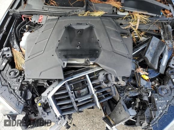 ✅ 2022 Audi Q7 Prestige • VIN: WA1VXBF75ND014309 • Лот: 85081835. Опубликован ранее на Copart с пробегом 51 361 миль. Бесплатный доступ к архиву аукционных продаж из США и подробный отчёт об истории автомобиля на DreamBid. Изображение 12.