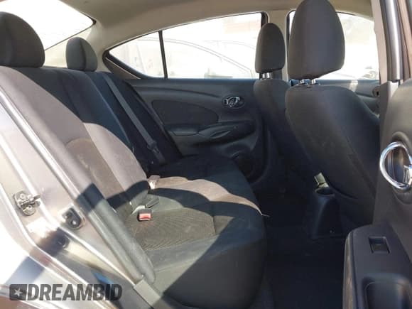 ✅ 2013 Nissan Versa S Plus • VIN: 3N1CN7AP3DL892162 • Lot: 42831545. Wystawiony na IAAI z przebiegiem 150 232 mil. Bezpłatny archiwum sprzedaży aukcyjnych z USA i szczegółowy raport historii pojazdu na DreamBid. Zdjęcie 8.