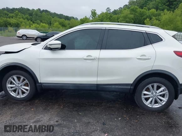 ✅ 2017 Nissan Rogue S • VIN: JN1BJ1CP5HW011012 • Лот: 42499418. Опубликован ранее на IAAI с пробегом 87 863 миль. Бесплатный доступ к архиву аукционных продаж из США и подробный отчёт об истории автомобиля на DreamBid. Изображение 14.