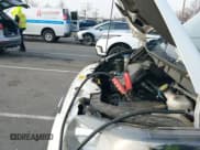 ✅ 2018 Ford Transit • VIN: 1FTYE2CM5JKA08955 • Lot: 41784665. Wystawiony na IAAI z przebiegiem 171 357 mil. Bezpłatny archiwum sprzedaży aukcyjnych z USA i szczegółowy raport historii pojazdu na DreamBid. Zdjęcie 19.