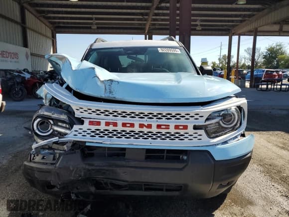 ✅ 2025 Ford Bronco Sport Heritage • VIN: 3FMCR9GN2SRF32907 • Lot: 92289595. Listed on Copart with 289 mi. Free auction sales archive from the USA and detailed vehicle history report at DreamBid. Image 5.