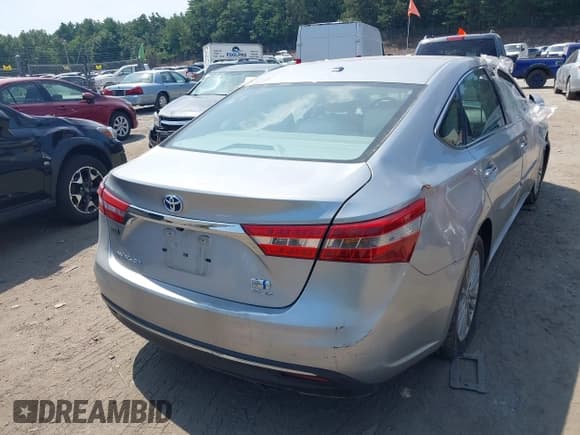 ✅ 2015 Toyota Avalon XLE Touring • VIN: 4T1BD1EB9FU040331 • Лот: 42814555. Опубликован ранее на IAAI с пробегом 240 257 миль. Бесплатный доступ к архиву аукционных продаж из США и подробный отчёт об истории автомобиля на DreamBid. Изображение 16.