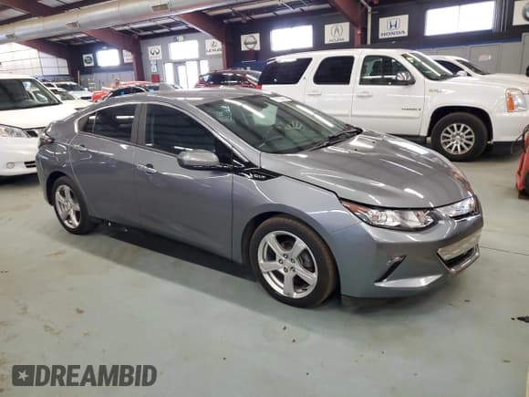 ✅ 2018 Chevrolet Volt LT • VIN: 1G1RC6S53JU151055 • Lot: 81535694. Wystawiony na Copart z przebiegiem 86 594 mil. Bezpłatny archiwum sprzedaży aukcyjnych z USA i szczegółowy raport historii pojazdu na DreamBid. Zdjęcie 4.