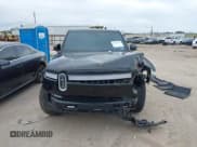 ✅ 2023 Rivian R1T Adventure • VIN: 7FCTGAAA2PN023485 • Лот: 41227330. Опубликован ранее на IAAI с пробегом Не указан. Бесплатный доступ к архиву аукционных продаж из США и подробный отчёт об истории автомобиля на DreamBid. Изображение 12.