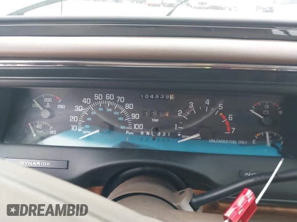 ✅ 1994 Buick Park Avenue • VIN: 1G4CW52L1RH623976 • Lot: 41900479. Listed on IAAI with 104,839 mi. Free auction sales archive from the USA and detailed vehicle history report at DreamBid. Image 7.