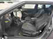 2016 Hyundai Veloster z VIN KMHTC6ADXGU252488, wystawiony jako Copart lot #65415583 z przebiegiem 53 482 mil mil oraz . Historia ofert i sprzedaży dostępna na DreamBid. Obrazek 7.