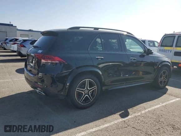 ✅ 2022 Mercedes-Benz GLE 350 • VIN: 4JGFB4JB6NA611157 • Lot: 90823075. Wystawiony na Copart z przebiegiem 56 052 mil. Bezpłatny archiwum sprzedaży aukcyjnych z USA i szczegółowy raport historii pojazdu na DreamBid. Zdjęcie 3.