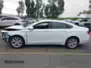 ✅ 2016 Chevrolet Impala LT • VIN: 1G1115S38GU153338 • Лот: 43367491. Опубликован ранее на IAAI с пробегом 63 254 миль. Бесплатный доступ к архиву аукционных продаж из США и подробный отчёт об истории автомобиля на DreamBid. Изображение 15.