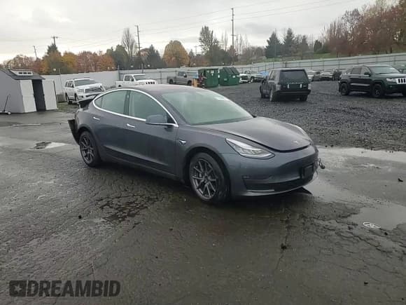 ✅ 2018 Tesla Model 3 Long Range Battery • VIN: 5YJ3E1EB0JF104215 • Lot: 91839935. Listed on Copart with 33,940 mi. Free auction sales archive from the USA and detailed vehicle history report at DreamBid. Image 13.