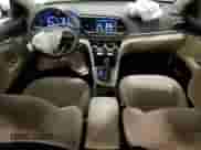 ✅ 2019 Hyundai Elantra SEL • VIN: 5NPD84LF5KH418173 • Лот: 85333065. Опубликован ранее на Copart с пробегом 70 534 миль. Бесплатный доступ к архиву аукционных продаж из США и подробный отчёт об истории автомобиля на DreamBid. Изображение 8.