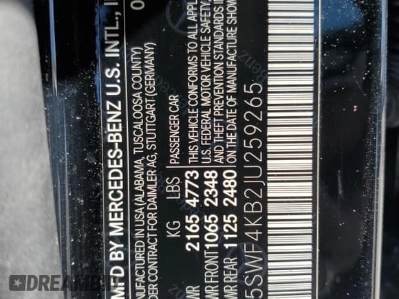 ✅ 2018 Mercedes-Benz C 300 • VIN: 55SWF4KB2JU259265 • Lot: 90358595. Listed on Copart with 71,128 mi. Free auction sales archive from the USA and detailed vehicle history report at DreamBid. Image 13.