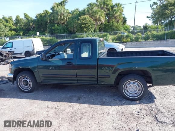 ✅ 2004 Chevrolet Colorado Z85 • VIN: 1GCCS198148182787 • Lot: 42483702. Listed on IAAI with 104,715 mi. Free auction sales archive from the USA and detailed vehicle history report at DreamBid. Image 14.
