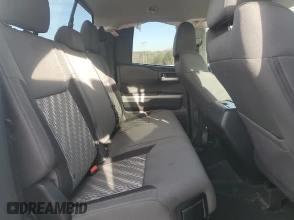 ✅ 2021 Toyota Tundra SR • VIN: 5TFTY5F18MX012087 • Lot: 88883235. Listed on Copart with 81,059 mi. Free auction sales archive from the USA and detailed vehicle history report at DreamBid. Image 10.