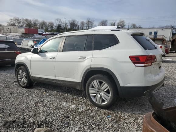 ✅ 2019 Volkswagen Atlas SE • VIN: 1V2UR2CA2KC546192 • Lot: 92033495. Listed on Copart with 54,281 mi. Free auction sales archive from the USA and detailed vehicle history report at DreamBid. Image 2.