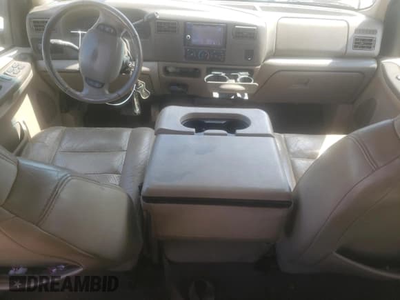 ✅ 2001 Ford F-350 XL • VIN: 1FTWW32F11EA89416 • Lot: 59894205. Listed on Copart with 205,529 mi. Free auction sales archive from the USA and detailed vehicle history report at DreamBid. Image 8.