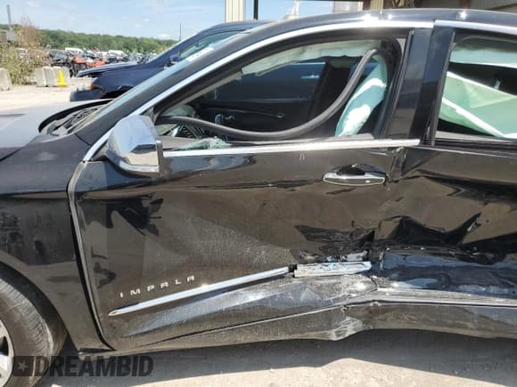 ✅ 2015 Chevrolet Impala LTZ • VIN: 1G1165S38FU123191 • Лот: 63689684. Опубликован ранее на Copart с пробегом Не указан. Бесплатный доступ к архиву аукционных продаж из США и подробный отчёт об истории автомобиля на DreamBid. Изображение 7.