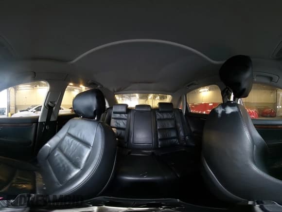 ✅ 2005 Audi A4 2.0T • VIN: WAUDF68EX5A476449 • Лот: 43519793. Опубликован ранее на IAAI с пробегом 171 493 миль. Бесплатный доступ к архиву аукционных продаж из США и подробный отчёт об истории автомобиля на DreamBid. Изображение 19.