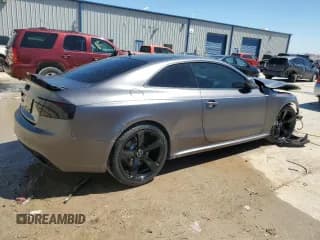 ✅ 2013 Audi RS 5 • VIN: WUAC6AFR1DA901260 • Lot: 71126734. Wystawiony na Copart z przebiegiem 105 779 mil. Bezpłatny archiwum sprzedaży aukcyjnych z USA i szczegółowy raport historii pojazdu na DreamBid. Zdjęcie 3.