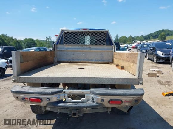 ✅ 1999 Ford F-250 XL • VIN: 1FTNF21F0XEB03449 • Lot: 42862867. Listed on IAAI with 162,180 mi. Free auction sales archive from the USA and detailed vehicle history report at DreamBid. Image 17.