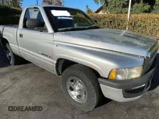 2001 Dodge 1500 Work Special с VIN 1B7HC16X31S300688, выставлен на аукционе Copart как лот 82062444 с пробегом 245 522 миль миль и Чистый • Clean title. История ставок и продаж доступна на DreamBid. Изображение 1.