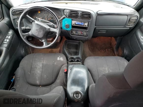 ✅ 2004 Chevrolet S-10 LS • VIN: 1GCDT13X74K126907 • Лот: 85108084. Опубликован ранее на Copart с пробегом 173 970 миль. Бесплатный доступ к архиву аукционных продаж из США и подробный отчёт об истории автомобиля на DreamBid. Изображение 8.