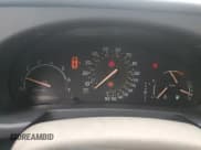 ✅ 2003 Saab 9-3 SE • VIN: YS3DF78KX37004494 • Lot: 69758765. Wystawiony na Copart z przebiegiem 170 782 mil. Bezpłatny archiwum sprzedaży aukcyjnych z USA i szczegółowy raport historii pojazdu na DreamBid. Zdjęcie 9.