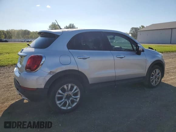 ✅ 2016 FIAT 500X Easy • VIN: ZFBCFXBT8GP381824 • Lot: 71881325. Listed on Copart with 123,903 mi. Free auction sales archive from the USA and detailed vehicle history report at DreamBid. Image 3.