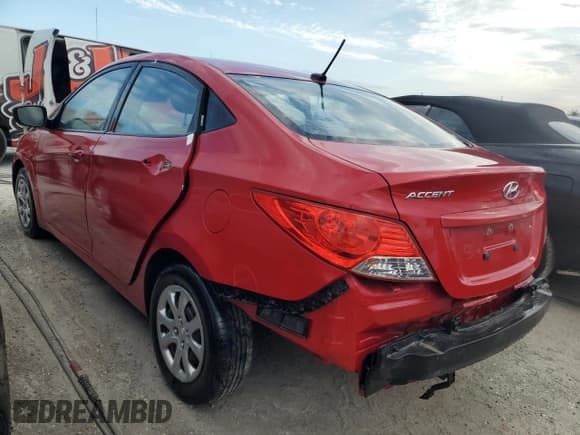 ✅ 2013 Hyundai Accent GLS • VIN: KMHCT4AE4DU441954 • Лот: 70802854. Опубликован ранее на Copart с пробегом 138 258 миль. Бесплатный доступ к архиву аукционных продаж из США и подробный отчёт об истории автомобиля на DreamBid. Изображение 2.