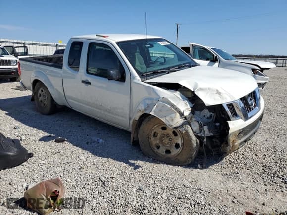 ✅ 2020 Nissan Frontier S • VIN: 1N6ED0CE7LN708977 • Lot: 49546945. Wystawiony na Copart z przebiegiem 135 649 mil. Bezpłatny archiwum sprzedaży aukcyjnych z USA i szczegółowy raport historii pojazdu na DreamBid. Zdjęcie 4.
