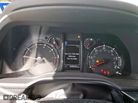✅ 2022 Toyota 4Runner SR5 Premium • VIN: JTEFU5JR7N5263374 • Lot: 80753105. Listed on Copart with 69,609 mi. Free auction sales archive from the USA and detailed vehicle history report at DreamBid. Image 9.