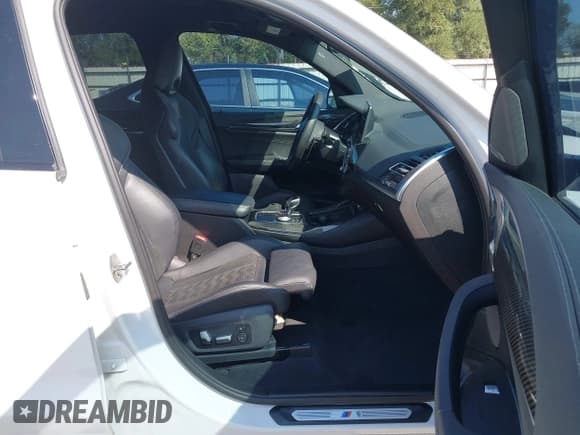 ✅ 2023 BMW X3 M40i • VIN: 5UX83DP09P9P79393 • Лот: 43175839. Опубликован ранее на IAAI с пробегом 43 628 миль. Бесплатный доступ к архиву аукционных продаж из США и подробный отчёт об истории автомобиля на DreamBid. Изображение 5.