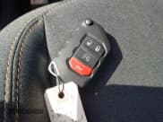 ✅ 2024 Jeep Wrangler Sport S • VIN: 1C4PJXDG5RW334658 • Lot: 42932305. Wystawiony na IAAI z przebiegiem 6 587 mil. Bezpłatny archiwum sprzedaży aukcyjnych z USA i szczegółowy raport historii pojazdu na DreamBid. Zdjęcie 11.