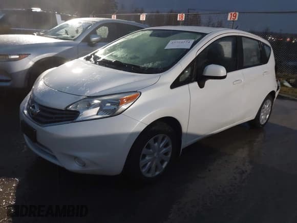 ✅ 2014 Nissan Note S • VIN: 3N1CE2CP5EL434575 • Lot: 43784274. Wystawiony na IAAI z przebiegiem 87 939 mil. Bezpłatny archiwum sprzedaży aukcyjnych z USA i szczegółowy raport historii pojazdu na DreamBid. Zdjęcie 2.