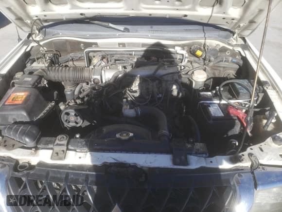 ✅ 2003 Mitsubishi Montero Sport XLS • VIN: JA4MT31R83J038141 • Lot: 81931994. Wystawiony na Copart z przebiegiem 206 700 mil. Bezpłatny archiwum sprzedaży aukcyjnych z USA i szczegółowy raport historii pojazdu na DreamBid. Zdjęcie 12.